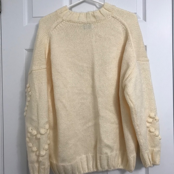 NWOT ONLY Crew Neck 3D Raised Hearts Embroidery Sweater Top Long Sleeve Top XL - Picture 4 of 6